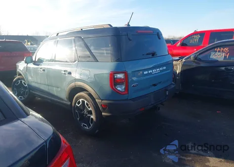 2021 Ford Bronco Sport Outer Banks z USA, uszkodzony, nr VIN 3FMCR9C65MRA81036